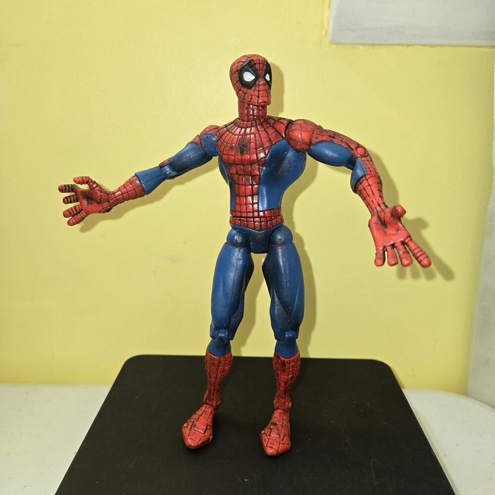 spiderman 2003 posable by Mattel.  Flaws
